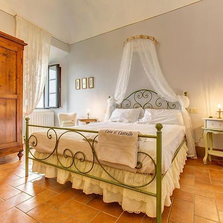 La Rocca Aparthotel Gambassi Terme Bagian luar foto