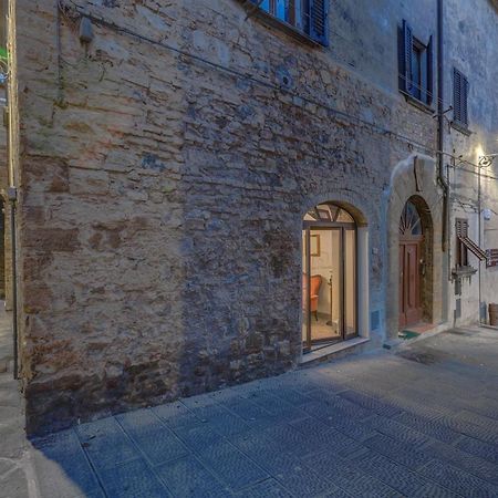 La Rocca Aparthotel Gambassi Terme Bagian luar foto